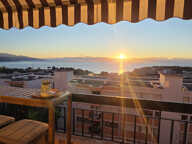 ROQUEBRUNE-CAP-MARTIN - STUDIO PLEINE VUE MER — photo 2