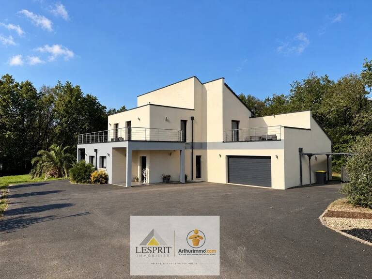Villa d'exception USSAC — photo 1