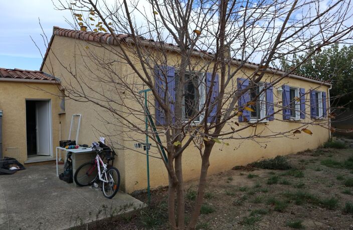 Villa PLAIN-PIED, GARAGE et TERRAIN — photo 3