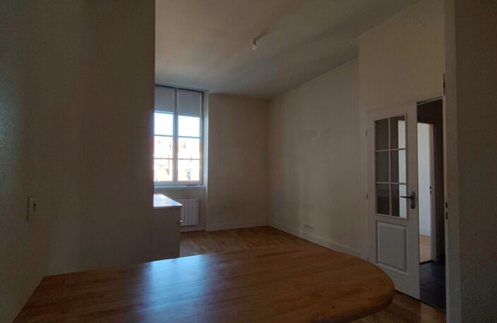 Appartement Lyon 2 pièce(s) 38.46 m2 — photo 2
