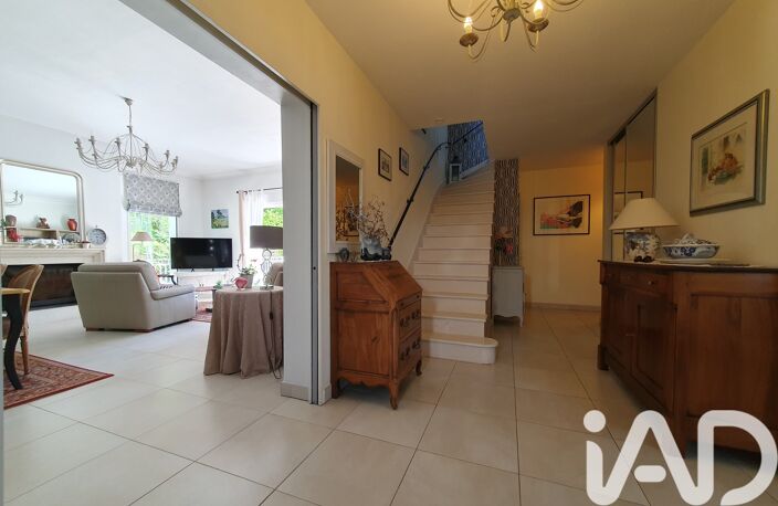 Vente Maison traditionnelle 7 pièces — photo 3