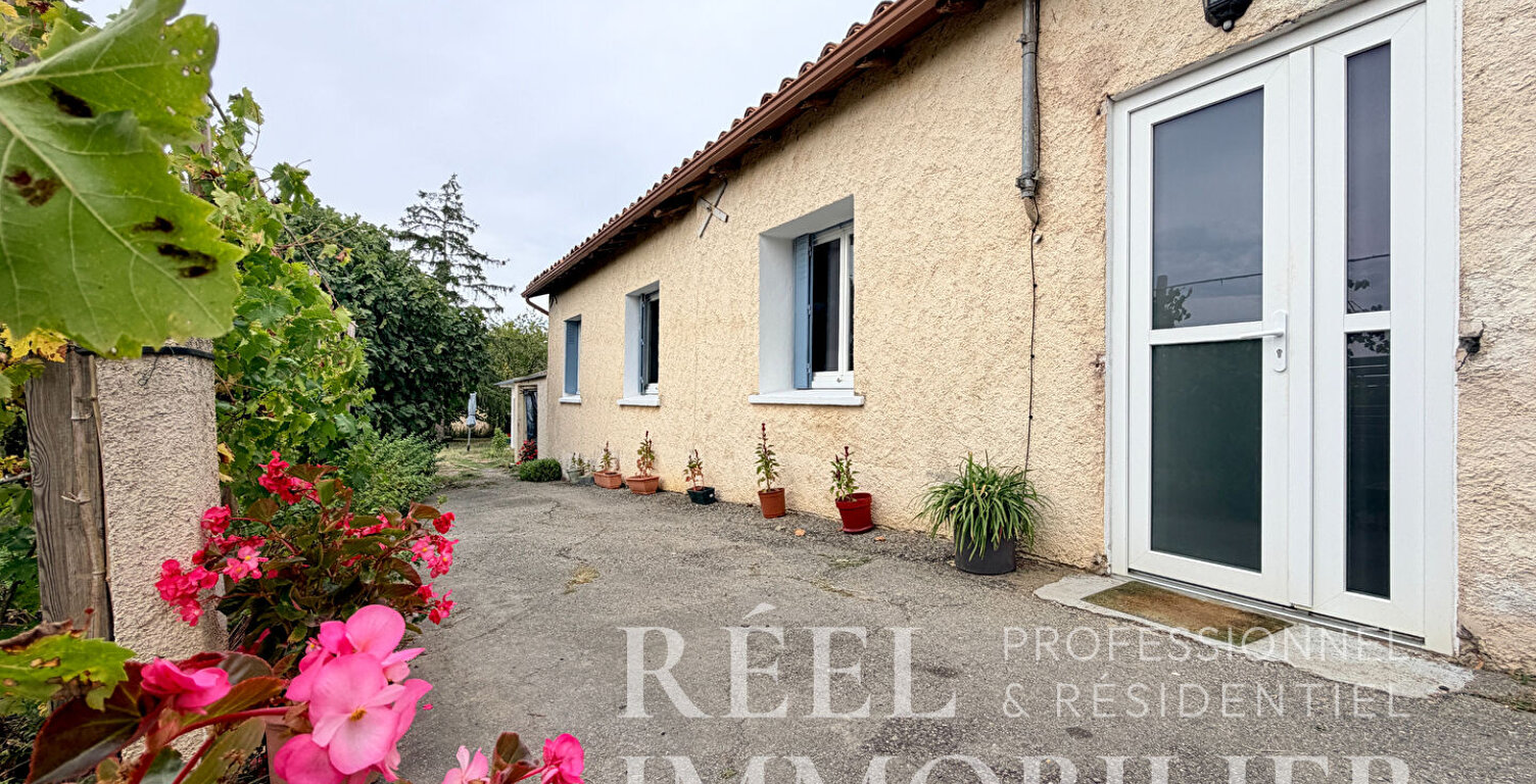 Maison de 80m2 avec grand terrain et 2 garages — photo 1