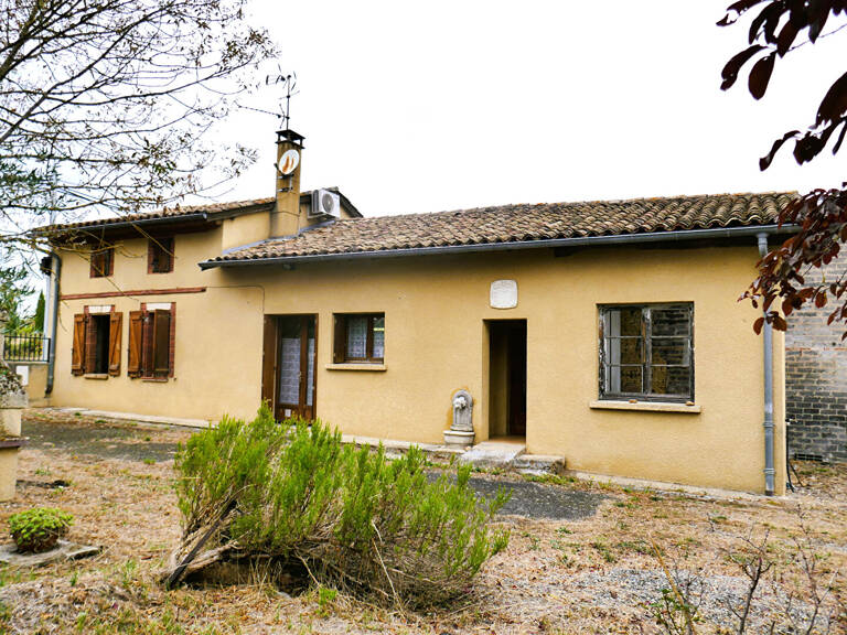 Vacquiers Maison de village 88 m² 3 pièces +50 m² aménageable sur un terrain de 986 m² — photo 1