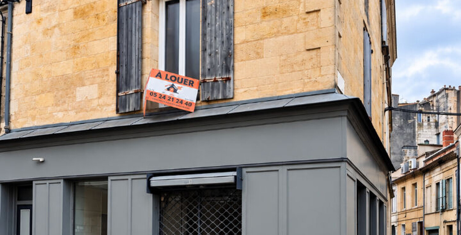 A LOUER APPARTEMENT DE TYPE 1 - BLAYE CENTRE — photo 1