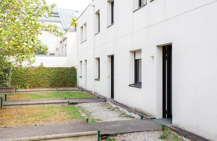 A VENDRE  NANTES SAINT-CLEMENT STUDIO EN PARFAIT ETAT DANS RESIDENCE DE STANDING — photo 5