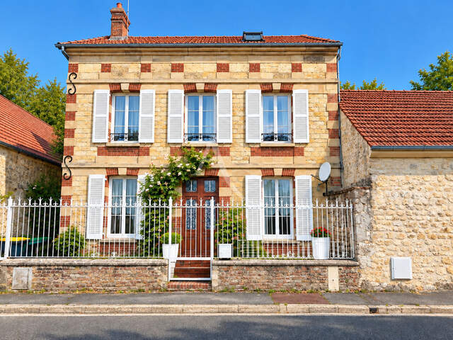 Maison secteur Marines — photo du bien