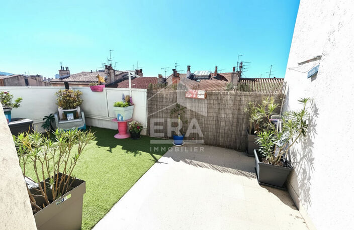 Appartement T4 + Terrasse à vendre au Camas, Marseille 05 - Réf RS1049 — photo 4