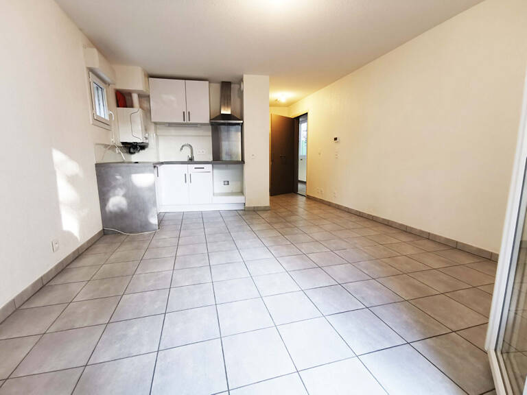LA COLLE SUR LOUP - Studio de 26 m² avec 5.20 m² de terrasse — photo 1