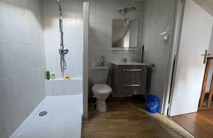 T2 duplex meublé  rue Chanoine Letteron Bastia — photo 5