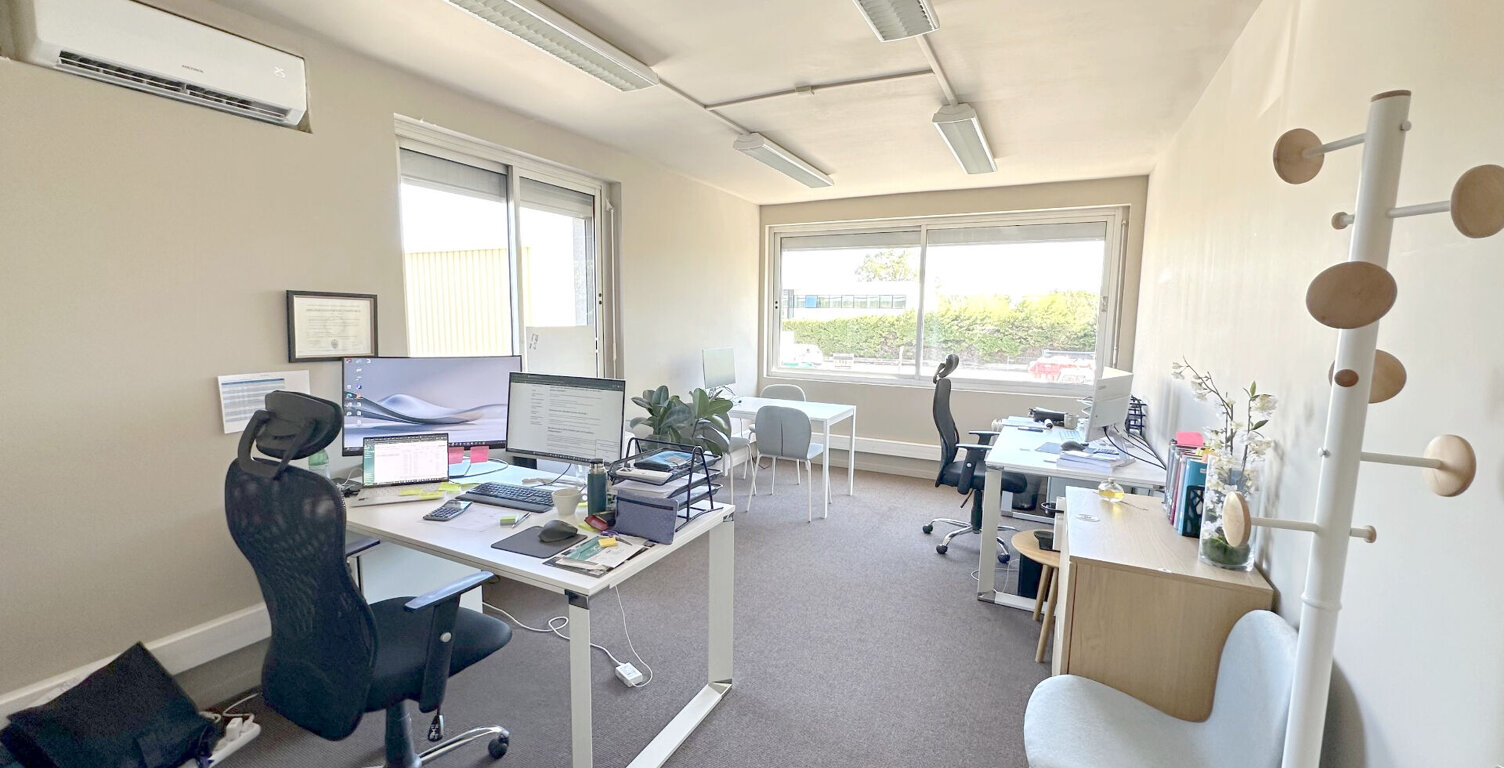 Bureaux Aix En Provence 1 pièce(s) 19 m2 — photo 1