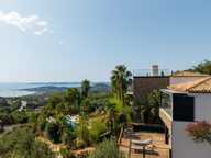 Vue mer, deux piscines, luxe et sérénité — photo 2