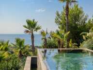 Vue mer, deux piscines, luxe et sérénité — photo 3