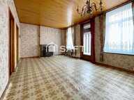 Beau potentiel pour cette maison avec garage et beau jardin — photo 4