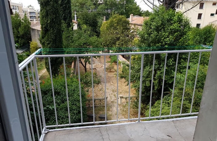 COURS GAMBETTA T2 - 58M² - — photo 3