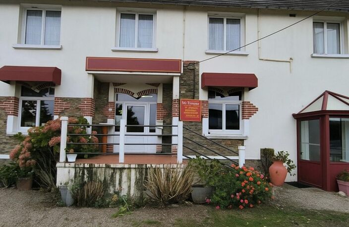 Belle batisse proche de la mer — photo 2