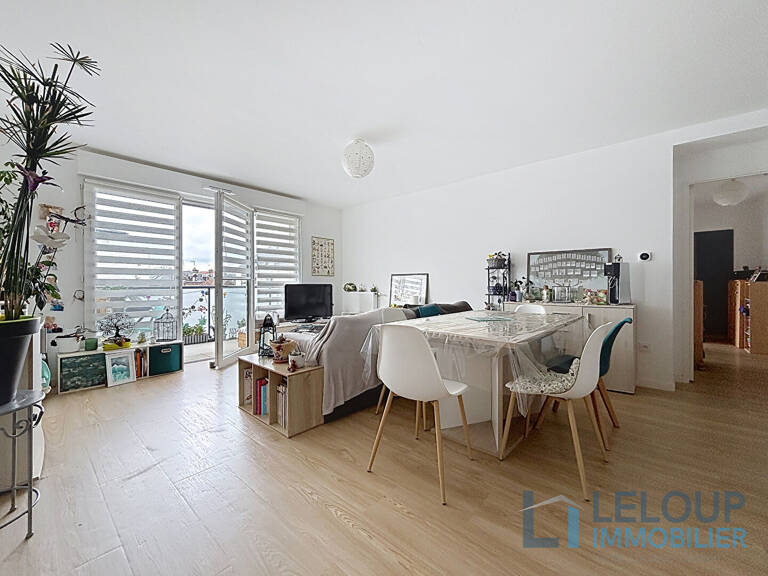 Rouen Avenue Jean Rondeaux  F4 non meublé avec balcon et parking — photo 1