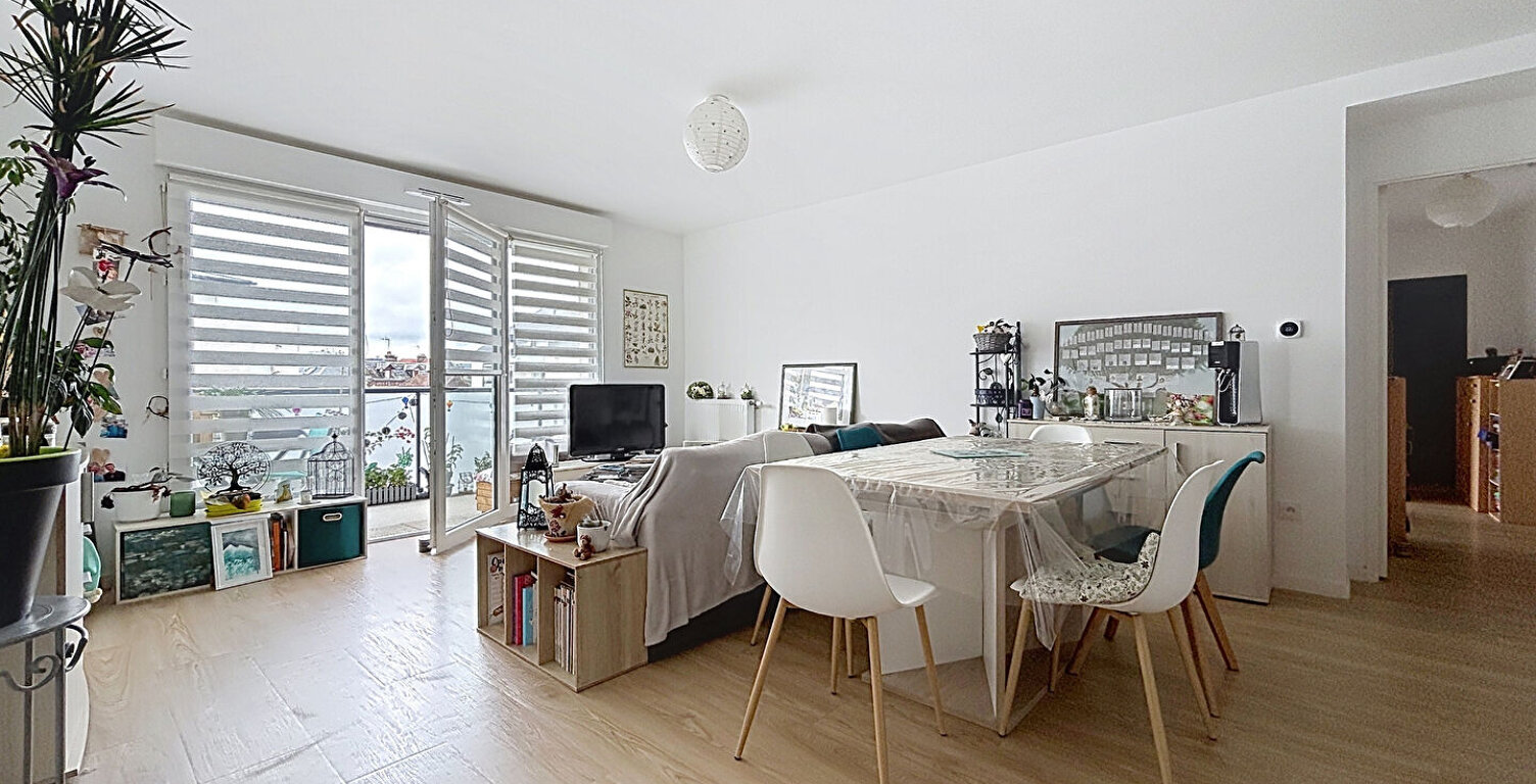 Rouen Avenue Jean Rondeaux  F4 non meublé avec balcon et parking — photo 1