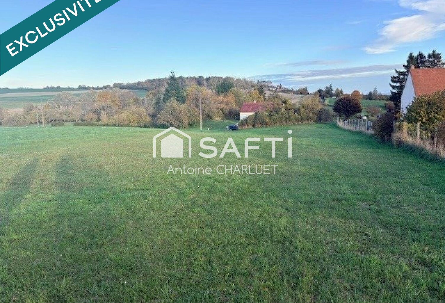 Terrain de 1798m² constructible — photo 1