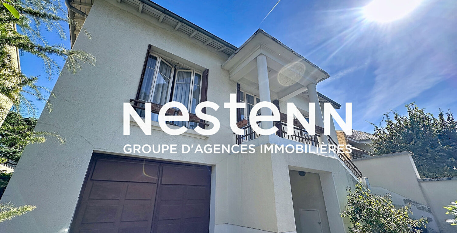 Maison indépendante 4 pièces 3 chambres avec garage - 69500 BRON — photo 1