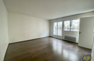 Appartement Nantes 1 pièce 28.01 m2 — photo du bien