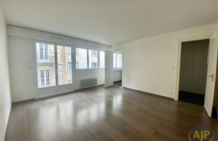 Appartement Nantes 1 pièce 28.01 m2 — photo 2