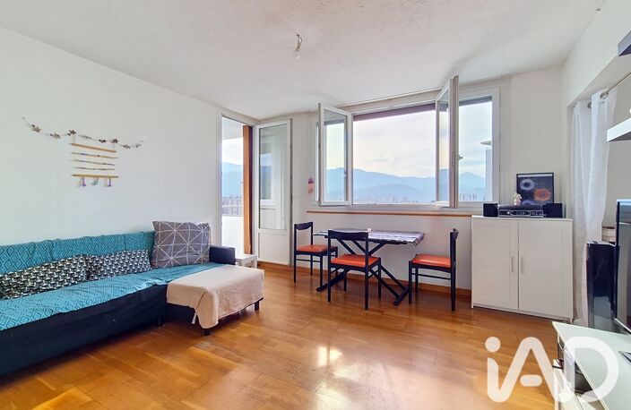 Vente Appartement 3 pièces — photo 2
