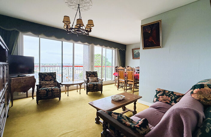 PORNICHET ? TRIANGLE D'OR ? À 150 M DE LA PLAGE ? APPARTEMENT 80 M² AVEC GARAGE, CAVE ET APERÇU MER — photo 3
