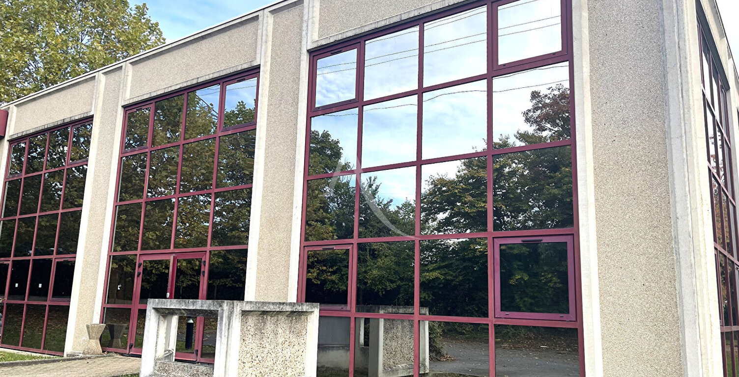 BUREAUX PONTOISE RDC - 70M² — photo 1