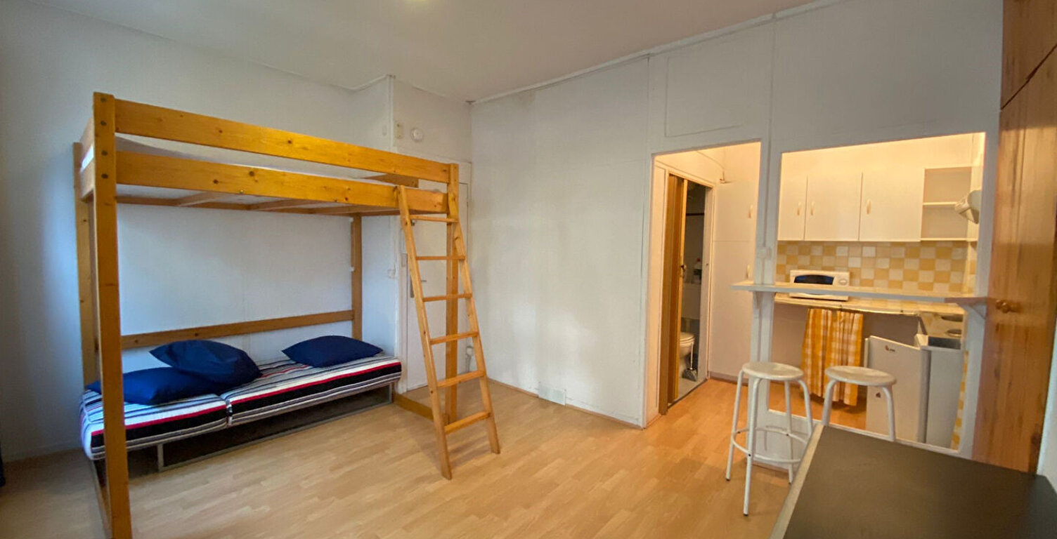 Location Studio meublé ROUEN - 1 pièce(s) - 21.53 m2 Référence : JOUZ-FOCH-1ER — photo 1