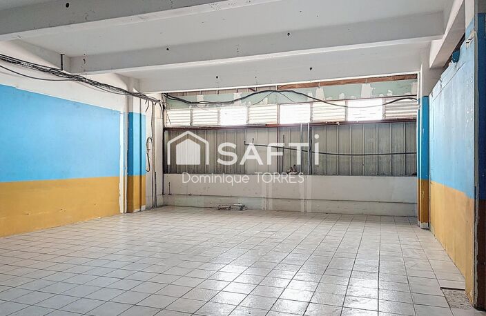 FORT-DE-FRANCE : LOCAL COMMERCIAL 125 M²  NOUVEAU PRIX  VISIBILITÉ & POTENTIEL — photo 2
