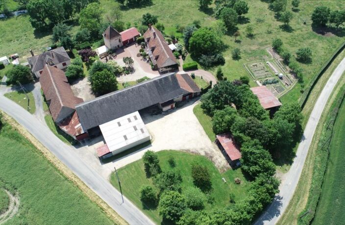 Vente maison 4 pièces 135 m² Poulaines (36210) — photo 2
