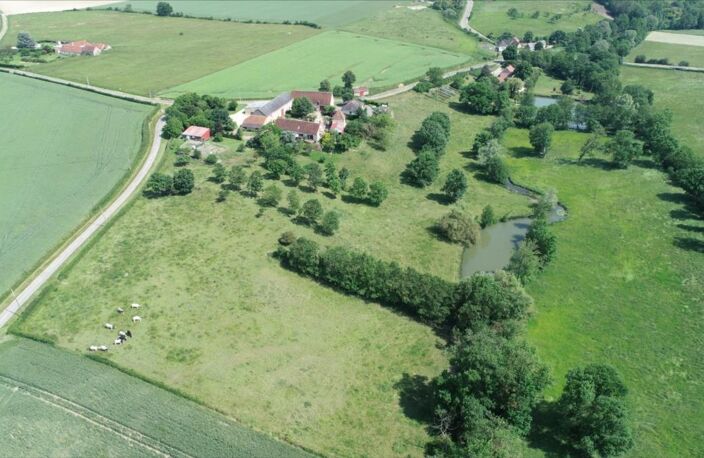 Vente maison 4 pièces 135 m² Poulaines (36210) — photo 3