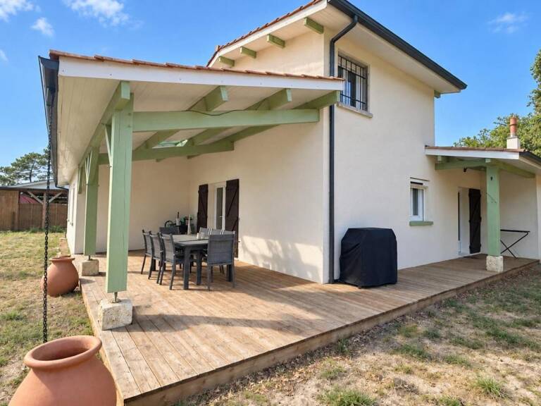 Rare à Andernos, maison rénovée sur près de 900 m² de terrain piscinable — photo 1