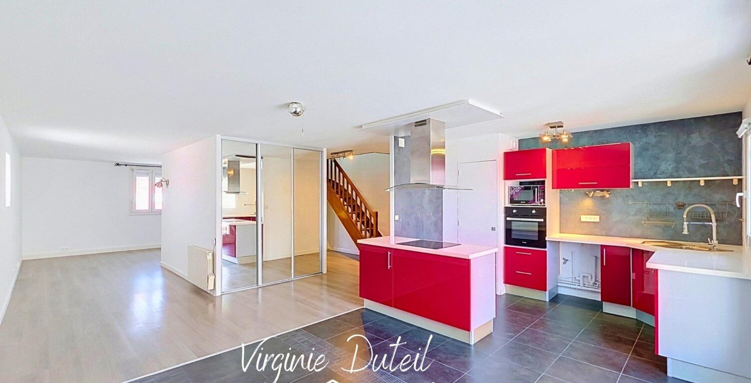DUPLEX FAMILIAL  3 CH  BALCON  PARKING EN S/SOL — photo 1