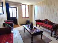 Maison de bourg avec grange attenante et fort potentiel! — photo 2