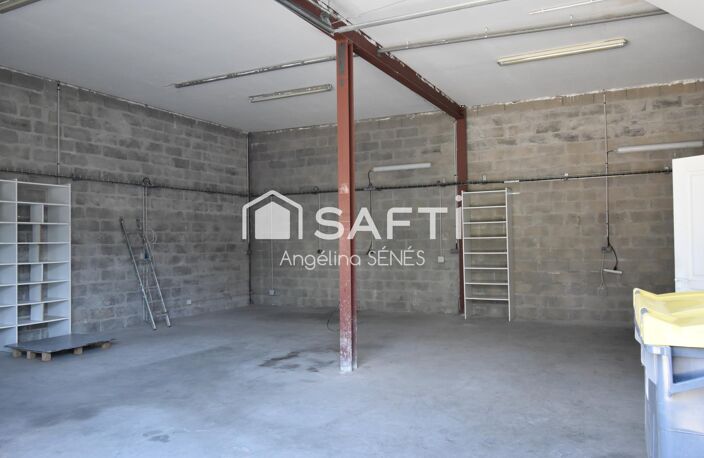 Hangar de stockage + bureaux — photo 2