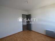 Hangar de stockage + bureaux — photo 3