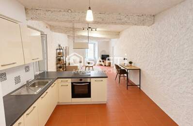 Maison de village au centre de Magalas sur 2 niveaux environ 63m2 — photo du bien