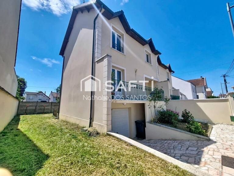 Maison familiale - beaux volumes - Combles aménageables et sous sol total — photo 1