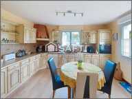 Une maison familiale aux beaux volumes — photo 4