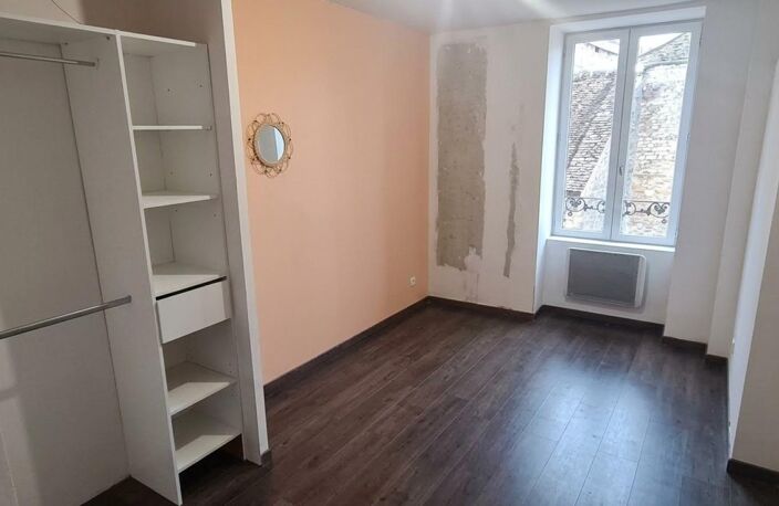 Appartement T3 lumineux avec cachet — photo 5