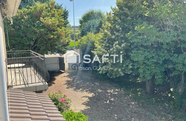 Maison familiale, trois chambres avec grande véranda et un terrain de 2498 m² — photo 5