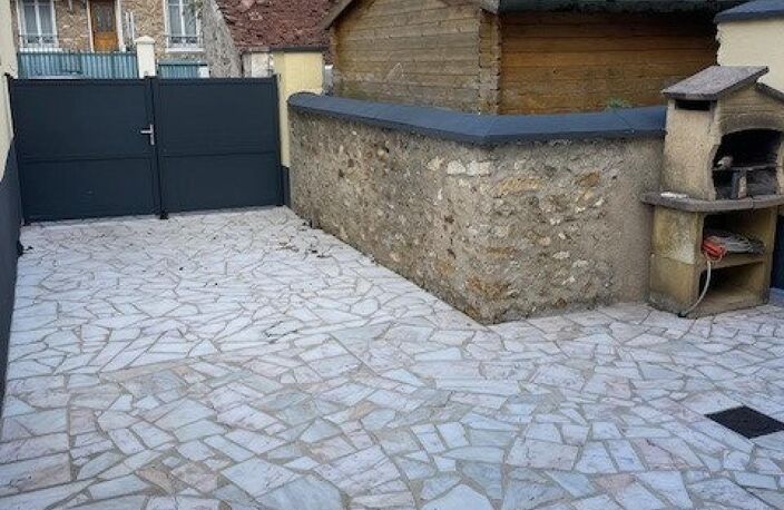 Maison 67 m2 - terrain 120 m2 - 2 chambres - proche tous commerces - écoles - RER D — photo 3