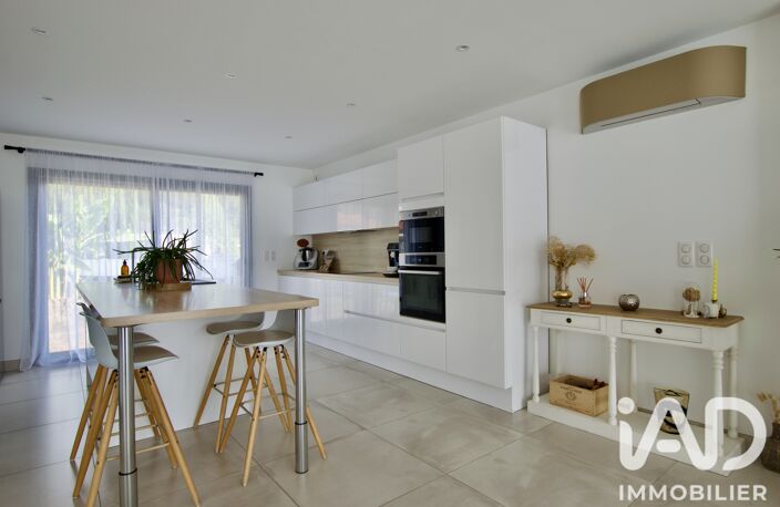 Vente Maison/villa 6 pièces — photo 2