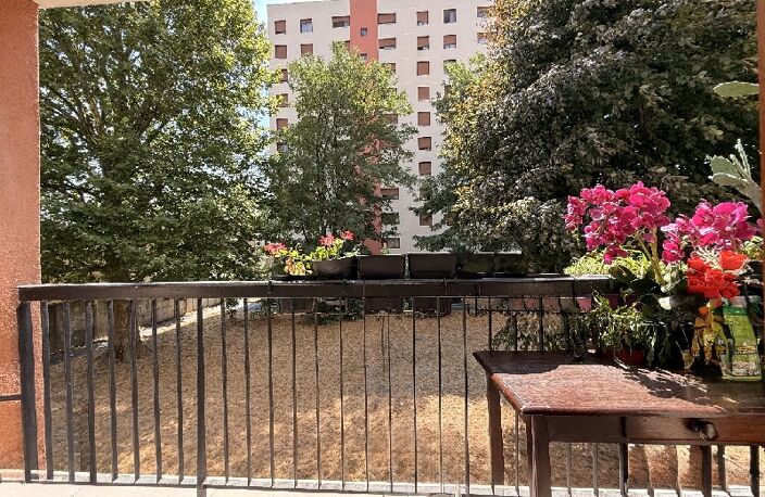 Vente appartement 4 pièces 66 m² Bondy (93140) — photo 3