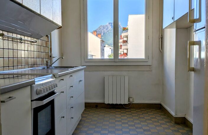 Vente Appartement 4 pièces — photo 5
