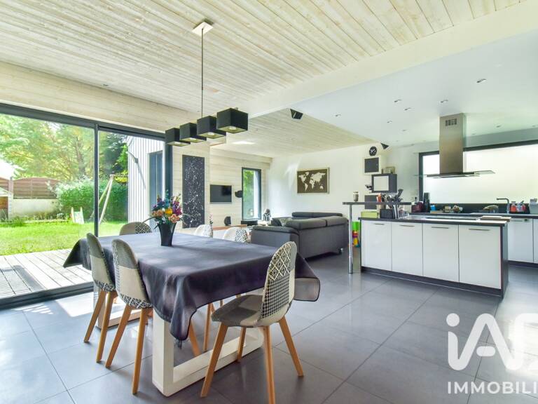 Vente Maison/villa 7 pièces — photo 1