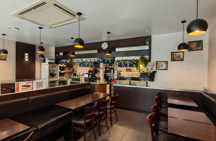 Vente Restaurant 95 m&sup2; — photo 2
