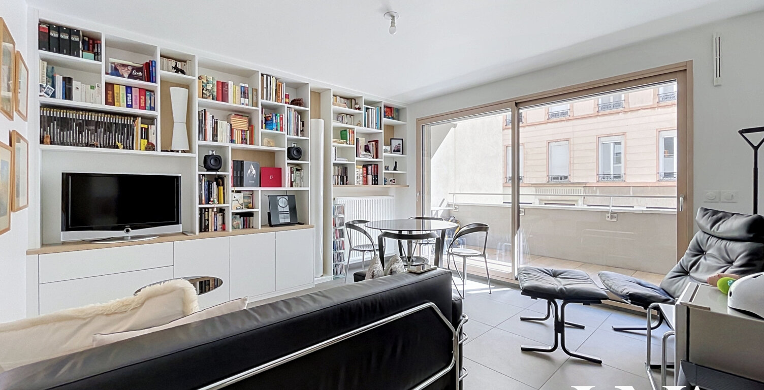 EXCLUSIVITÉ - BEAU T2 RÉCENT DE 47,6 M2 AVEC BALCON — photo 1