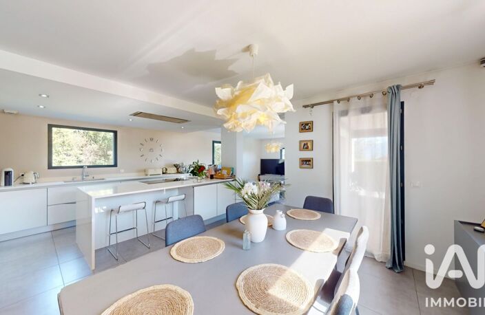 Vente Maison/villa 5 pièces — photo 3